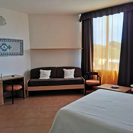 Hotel B&B Hr Costa Rei